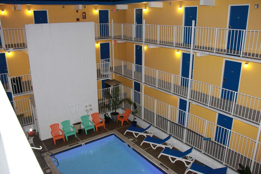 Seaside Inn & Suites Фенвик Айлънд Екстериор снимка