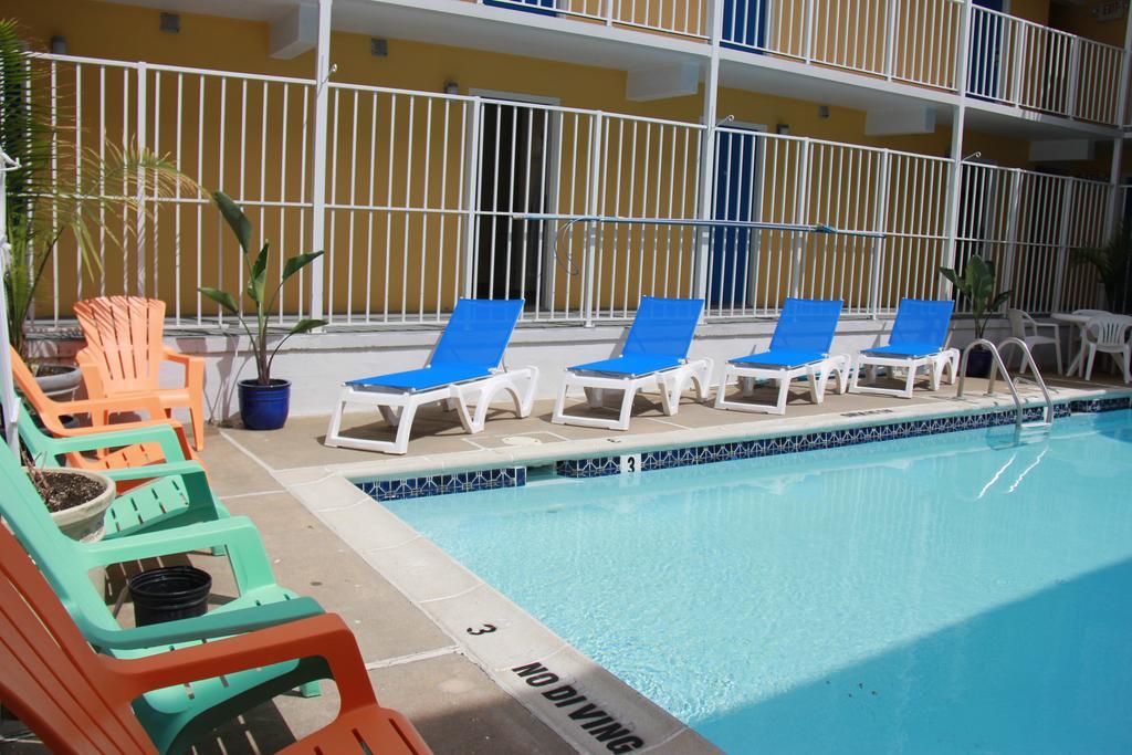 Seaside Inn & Suites Фенвик Айлънд Екстериор снимка