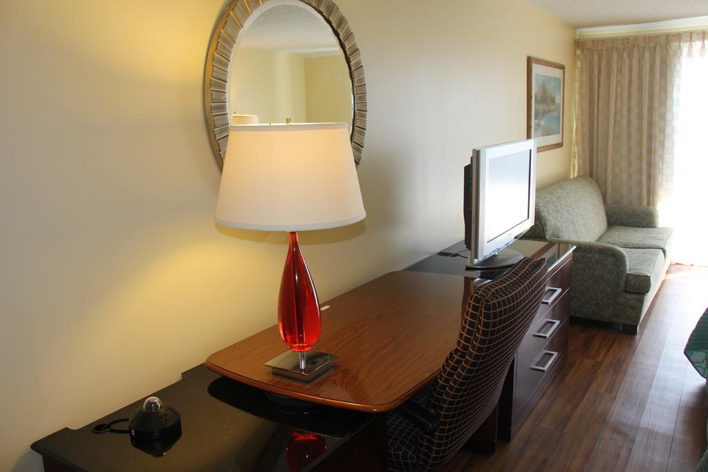Seaside Inn & Suites Фенвик Айлънд Екстериор снимка