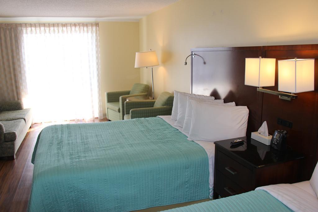 Seaside Inn & Suites Фенвик Айлънд Екстериор снимка