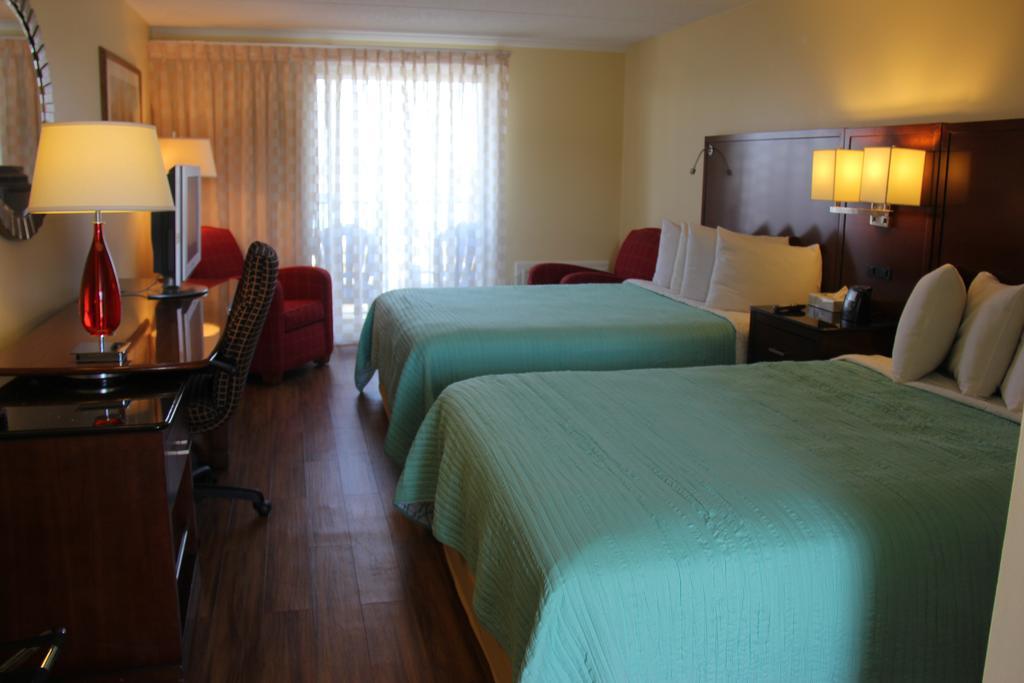 Seaside Inn & Suites Фенвик Айлънд Екстериор снимка