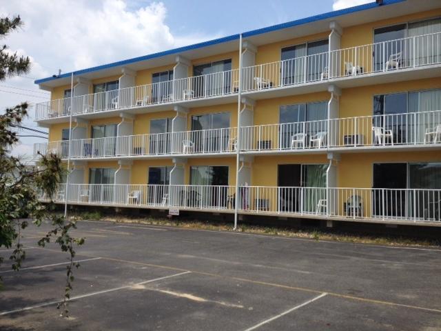 Seaside Inn & Suites Фенвик Айлънд Екстериор снимка